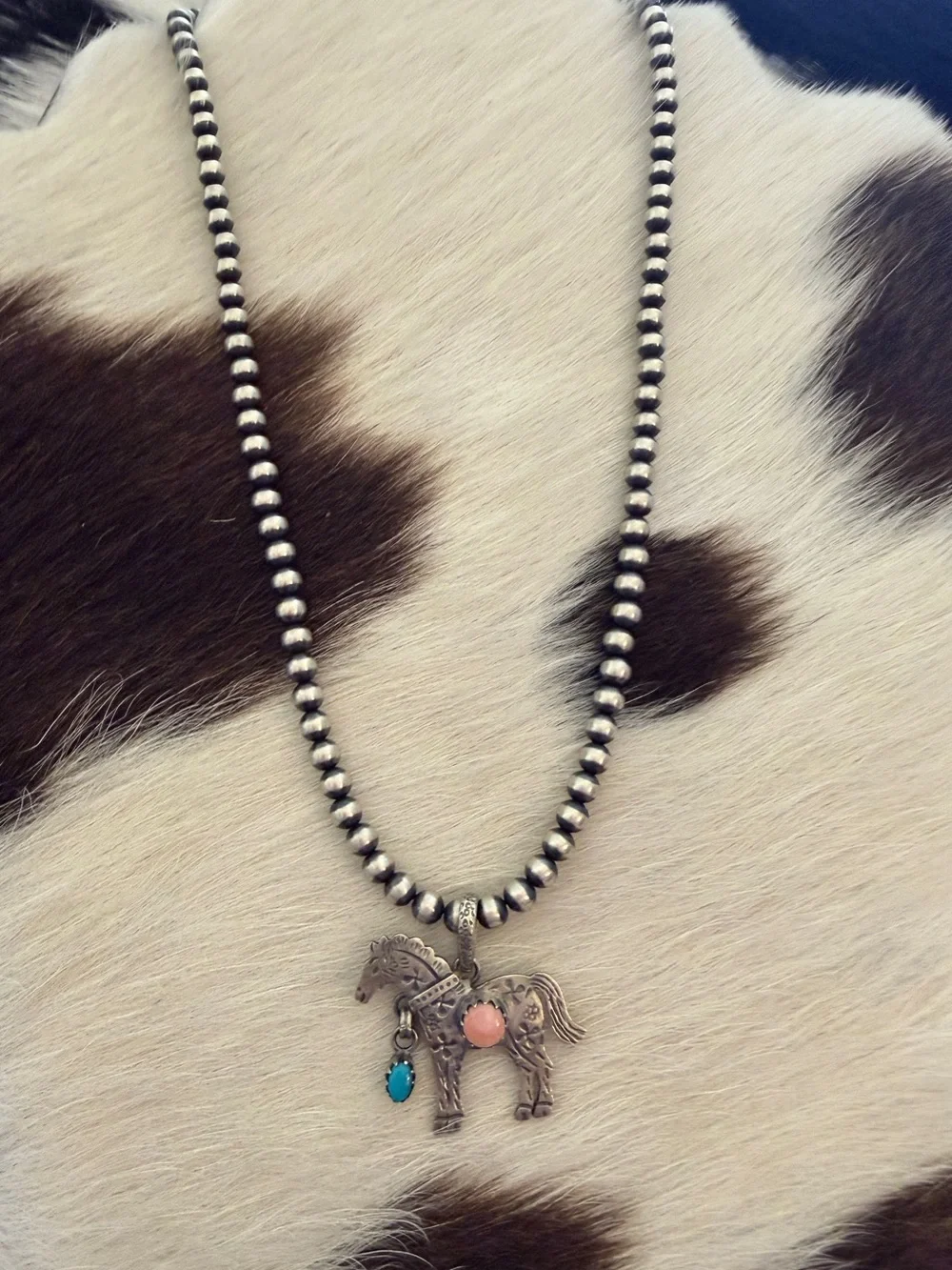 ❤️ Fully Hand Stamped Sterling Horse Pendant Kingman Turquoise Pink Conch 1.28”L - Picture 3 of 10